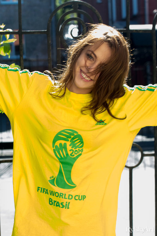 Полина, 24 года, 4 размер груди